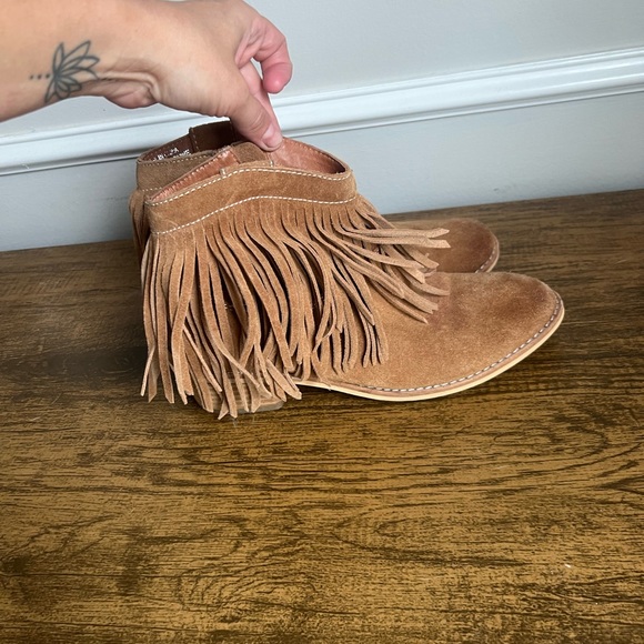 Jeffery Campbell Fringe Booties Chaffee style - Picture 8 of 10